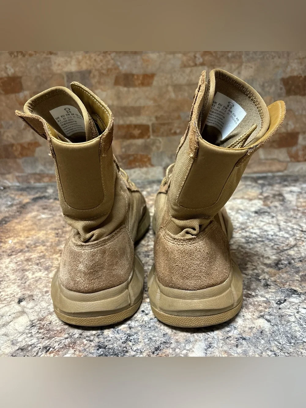 Oakley SI Light Assault 2 Military Tactical Combat Boots Tan Coyote Size 9.5